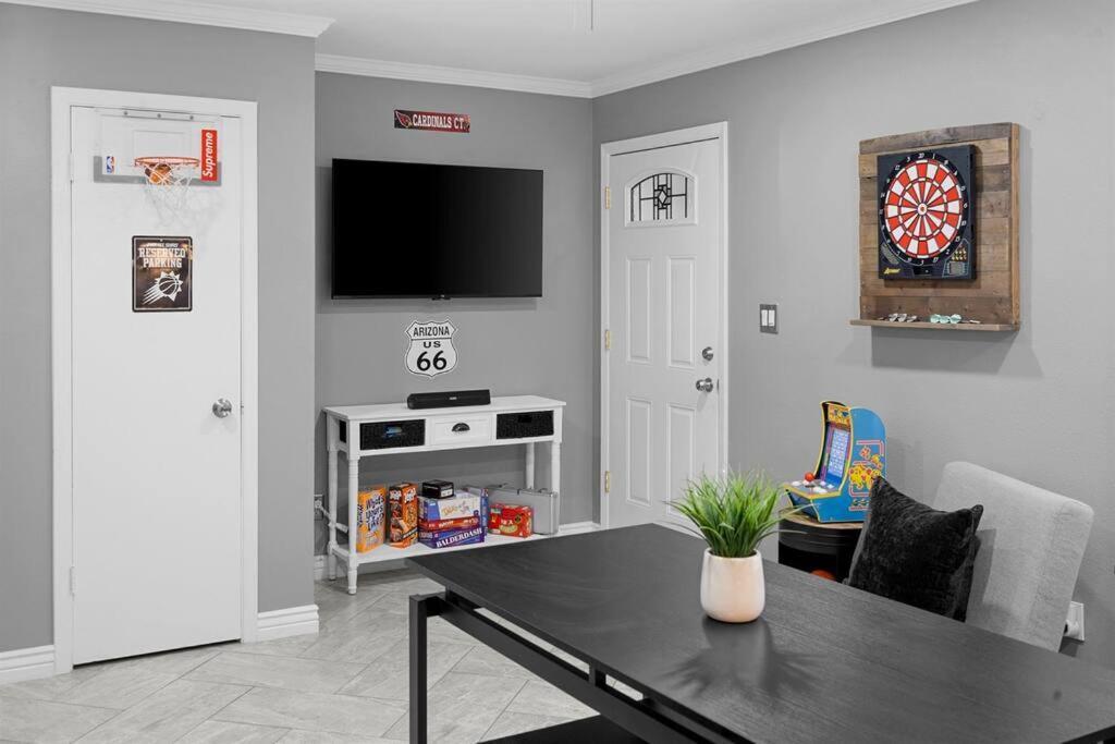 Modern Tempe Home With Heated Pool, Asu 외부 사진